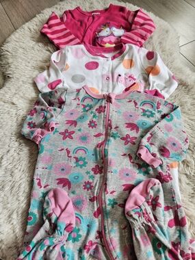 Lot of 3 Baby Girl Sleepers Size 6 Months | Owl, Puppy & Floral Footed Pajamas